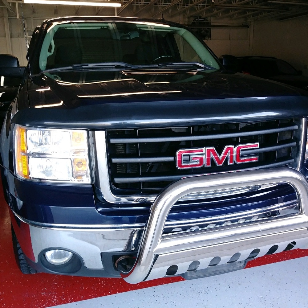 Meet your Posher, Tony